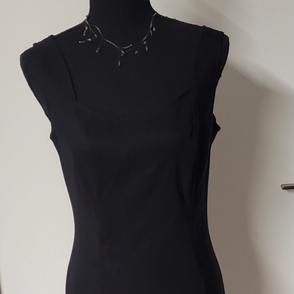 Dress - Picture 6 of 8